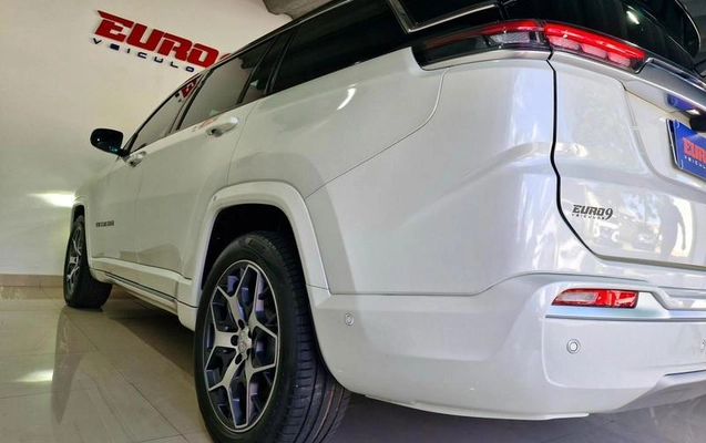 imagem-https://www.socarrao.com.br/sc-vehicle-images-prod/4392069/1792423215039-7856834_9_B_2b0a777128.jpeg