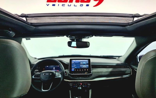 imagem-https://www.socarrao.com.br/sc-vehicle-images-prod/4392069/1792423215042-7856834_10_B_6cae1baa93.jpeg
