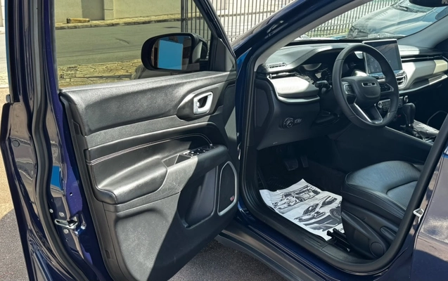 imagem-https://www.socarrao.com.br/sc-vehicle-images-prod/4392074/1792423123958-NzE4OWRkODctZWM3OS00NTcyLWJmNDEtY2VmM2I3ODUxZjQwLmpwZWc.jpeg