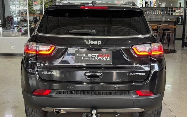 imagem-https://www.socarrao.com.br/sc-vehicle-images-prod/4392130/1792611593232-8582674_3_B_6defb941d9.jpeg