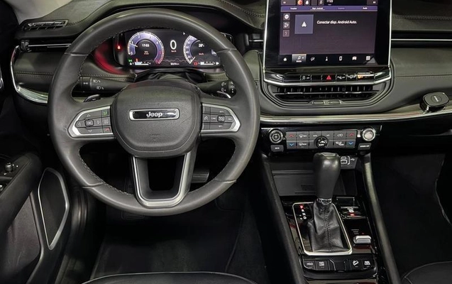 imagem-https://www.socarrao.com.br/sc-vehicle-images-prod/4392130/1792611593239-8582674_17_B_3110ce01a8.jpeg