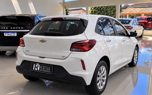 imagem-https://www.socarrao.com.br/sc-vehicle-images-prod/4392135/1792423557484-vehicle_image_1792423502_8d50a4d3b0229e13e4e6200d349c426a.jpeg