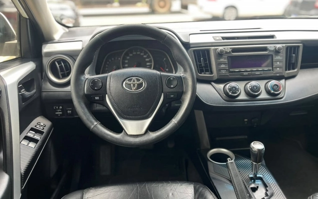imagem-https://www.socarrao.com.br/sc-vehicle-images-prod/4392260/1792424909265-vehicle_image_1792424840_895c7df19873e1bc7e6fcbfcab9b0c06.jpeg