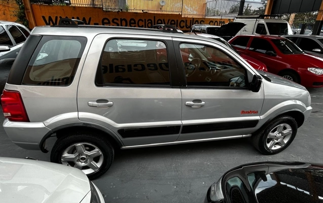 imagem-https://www.socarrao.com.br/sc-vehicle-images-prod/4392272/1792441401550-z06xF70mpXyYIKD2q7WkVvi2w2fW7bW5.jpg
