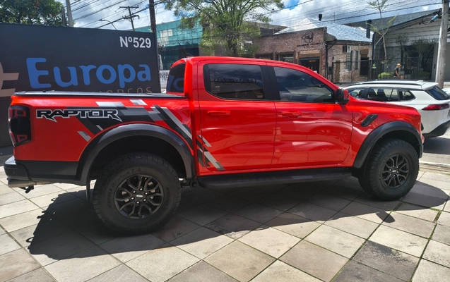 imagem-https://www.socarrao.com.br/sc-vehicle-images-prod/4392351/1792425904176-SU1HXzIwMjYxMDE2XzExNDcwMDQxOV9IRFIuanBn.jpg