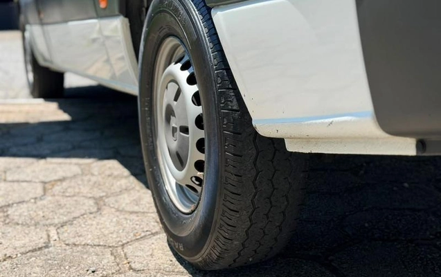 imagem-https://www.socarrao.com.br/sc-vehicle-images-prod/4392352/1792500858748-8583506_18_B_546c070b53.jpeg