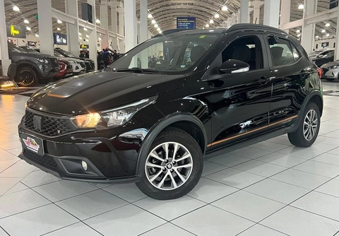 Fiat Argo TREKKING 1.3 8V Flex 2025 Preto — foto 1 de 3