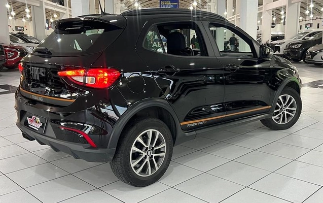 imagem-https://www.socarrao.com.br/sc-vehicle-images-prod/4392360/1792524309490-8579842_14_B_4435c32aa0.jpeg