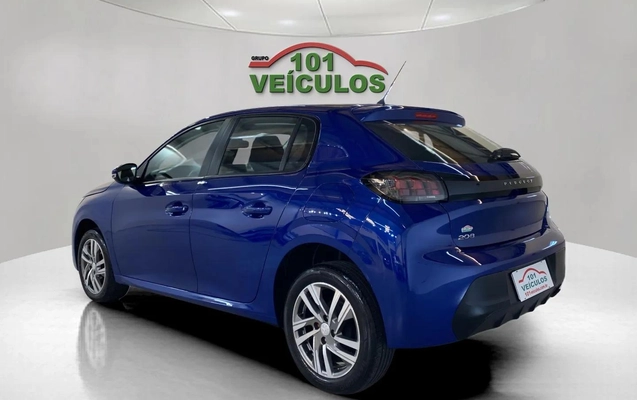 imagem-https://www.socarrao.com.br/sc-vehicle-images-prod/4392447/1792426543692-003_34d119ec8624bdacc13cf9dd45a4828e.jpg