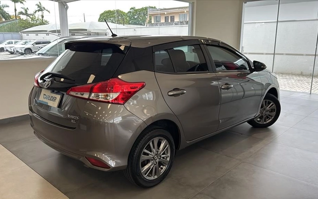 imagem-https://www.socarrao.com.br/sc-vehicle-images-prod/4392645/1792773161105-c2030dec-40bd-4471-abe1-7c559bf1c3fd20261023132236.jpeg
