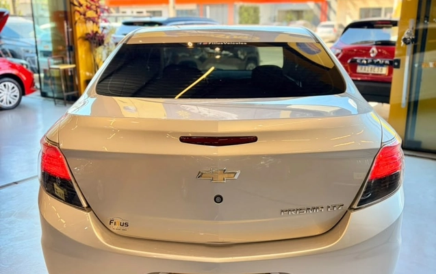 imagem-https://www.socarrao.com.br/sc-vehicle-images-prod/4392668/1792427422283-607db765-927a-4cda-b8d5-a43d78a2c1ac.jpg