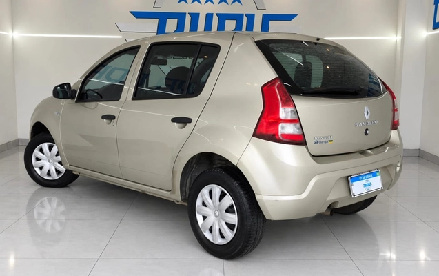 imagem-https://www.socarrao.com.br/sc-vehicle-images-prod/4392689/1792427871825-1_041217.jpg
