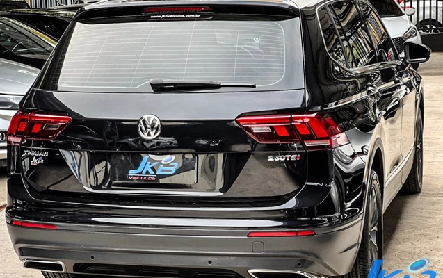 imagem-https://www.socarrao.com.br/sc-vehicle-images-prod/4392699/1792427952764-HKDNmAvpN58Chf9dqfEWatGkavZj9yXl.jpg