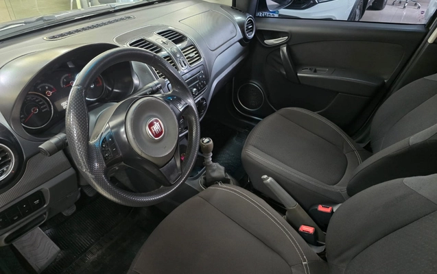 imagem-https://www.socarrao.com.br/sc-vehicle-images-prod/4392715/1792428040926-9WuoXCFhmPSjN3EotDqivqNA7PpEsnTA.jpg