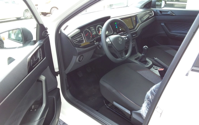 imagem-https://www.socarrao.com.br/sc-vehicle-images-prod/4392744/1792428288968-2_014443.jpg