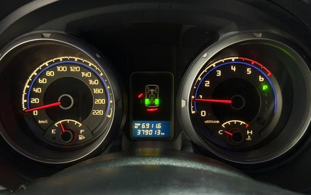 imagem-https://www.socarrao.com.br/sc-vehicle-images-prod/4392755/1792428388729-8584187_10_B_50e97bba83.jpeg
