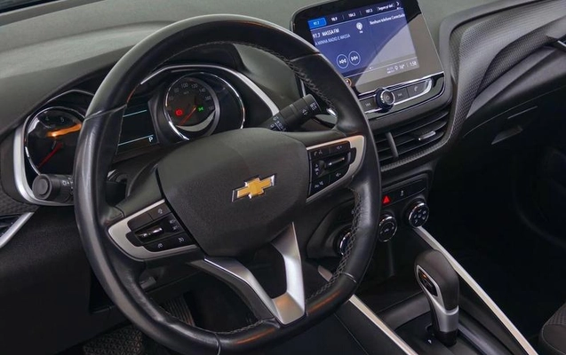 imagem-https://www.socarrao.com.br/sc-vehicle-images-prod/4392773/1792680954597-8580222_15_B_6b00207fcf.jpeg