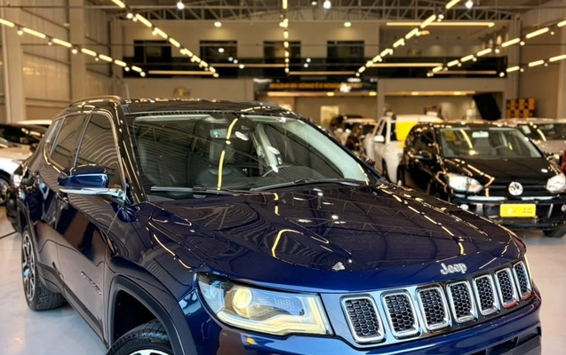 imagem-https://www.socarrao.com.br/sc-vehicle-images-prod/4392780/1792428789078-d6fd8581-3c46-484f-b01e-0640267e9bf3.jpg