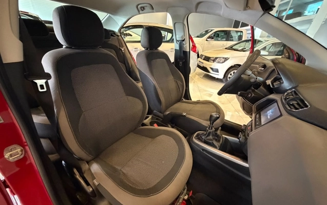 imagem-https://www.socarrao.com.br/sc-vehicle-images-prod/4392827/1792429050210-4_015640.jpg