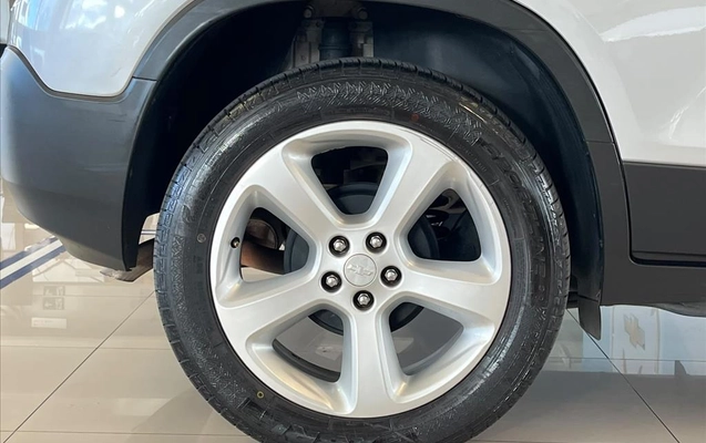 imagem-https://www.socarrao.com.br/sc-vehicle-images-prod/4392833/1792684786147-f6cb04ca-42c0-4438-b0eb-8490f7a4eef520261019104140.jpeg