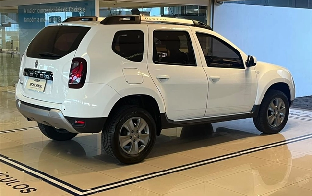 imagem-https://www.socarrao.com.br/sc-vehicle-images-prod/4392839/1792684835635-aae745ba-a768-463c-a564-93762e2a506320261019104307.jpeg