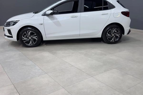 imagem-https://www.socarrao.com.br/sc-vehicle-images-prod/4392880/1792524575422-8583895_9_B_a27c545e99.jpeg