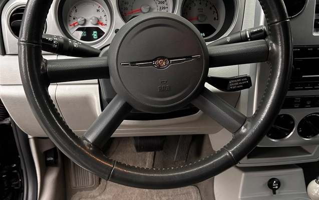 imagem-https://www.socarrao.com.br/sc-vehicle-images-prod/4392945/1792429968840-6028b1ae-795e-4678-84da-701f0effc722.jpg