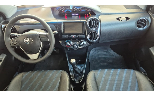 imagem-https://www.socarrao.com.br/sc-vehicle-images-prod/4392979/1792587501841-dc62f262-9af7-7168-18d6-2bd46eb6a3e3-whatsappimage2026-10-19at075103jpeg.jpg