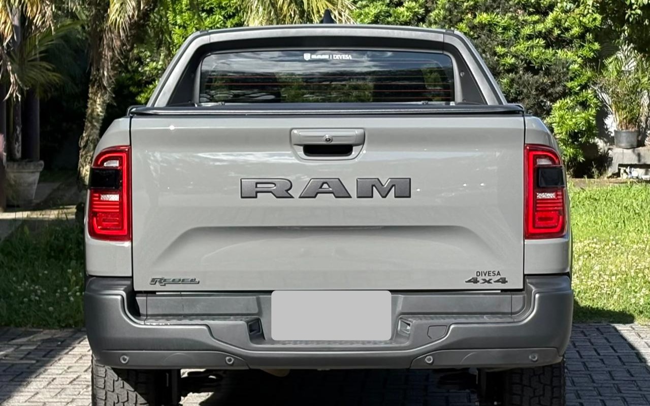 imagem-https://www.socarrao.com.br/sc-vehicle-images-prod/4393036/1792438626996-ODYwYmZmZWEtNmYyZS00MGIzLTgzNTEtZGRhZDE4MTBjNzlhLmpwZw.jpg
