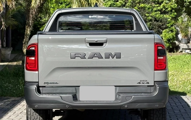imagem-https://www.socarrao.com.br/sc-vehicle-images-prod/4393036/1792438626996-ODYwYmZmZWEtNmYyZS00MGIzLTgzNTEtZGRhZDE4MTBjNzlhLmpwZw.jpg