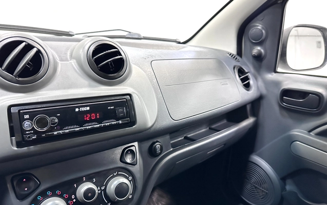 imagem-https://www.socarrao.com.br/sc-vehicle-images-prod/4393057/1792431002921-647306c9-ff5b-41ba-adc9-ecdabcf64326.jpg