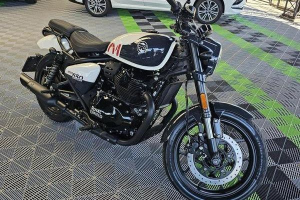 imagem-https://www.socarrao.com.br/sc-vehicle-images-prod/4393066/1792431112267-8583103_4_B_23b2e03c12.jpeg