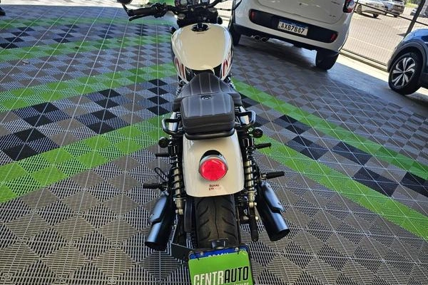 imagem-https://www.socarrao.com.br/sc-vehicle-images-prod/4393066/1792431112271-8583103_2_B_26470d247b.jpeg