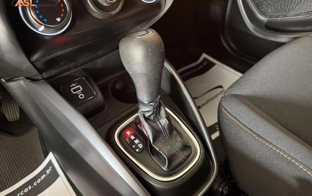 imagem-https://www.socarrao.com.br/sc-vehicle-images-prod/4393089/1792599952908-8583390_4_B_7e2c57986a.jpeg