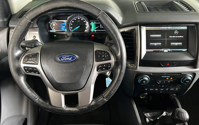 imagem-https://www.socarrao.com.br/sc-vehicle-images-prod/4393116/1792431574946-1_020840.jpg