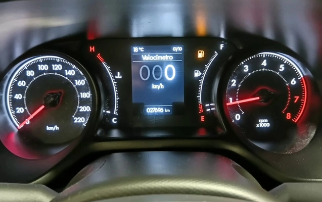 imagem-https://www.socarrao.com.br/sc-vehicle-images-prod/4393162/1792431778079-wYZZzJeAcVaxugR27H1gqTOgd2xd5vEH.jpg