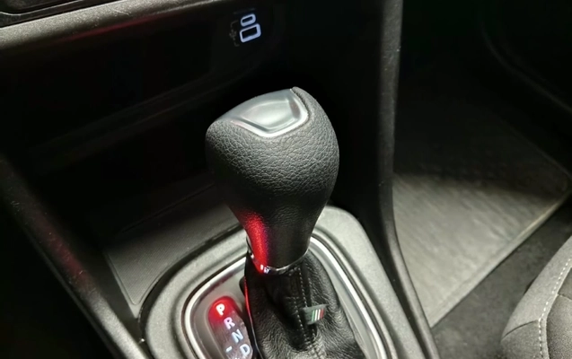 imagem-https://www.socarrao.com.br/sc-vehicle-images-prod/4393198/1792432084871-YXE6ZsYvLIu0OnZh8gvt8EVjPgMOcgch.jpg