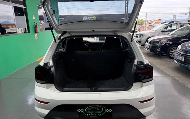 imagem-https://www.socarrao.com.br/sc-vehicle-images-prod/4393200/1792436660526-gb-793393b.jpeg