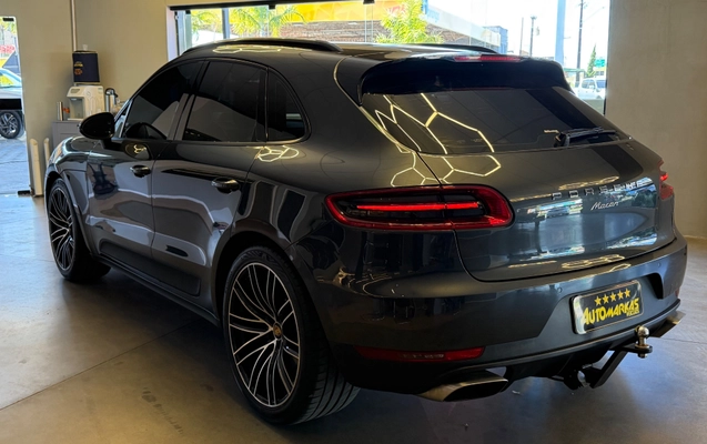 imagem-https://www.socarrao.com.br/sc-vehicle-images-prod/4393215/1792432290495-160a92c0101a40ff8a250df9877d601e_1792431851130.jpg