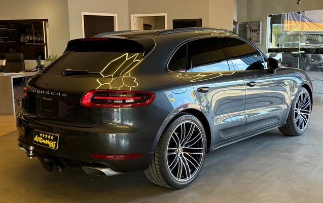 imagem-https://www.socarrao.com.br/sc-vehicle-images-prod/4393215/1792432290498-d763a3eccf9747c68c554a366a3a4fab_1792431851114.jpg