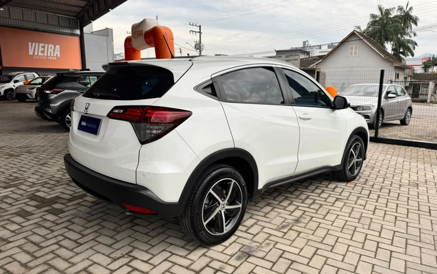 imagem-https://www.socarrao.com.br/sc-vehicle-images-prod/4393260/1792432604041-8e925eef-e9e4-4df0-8f2c-280b35d25a17.jpg