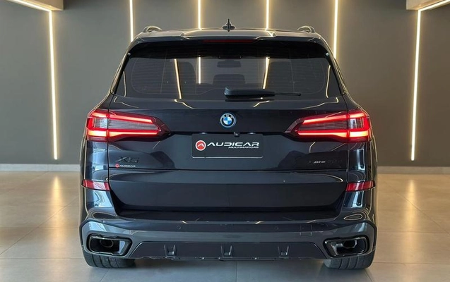imagem-https://www.socarrao.com.br/sc-vehicle-images-prod/4393271/1792432664361-8426462_22_B_1808c2bdff.jpeg