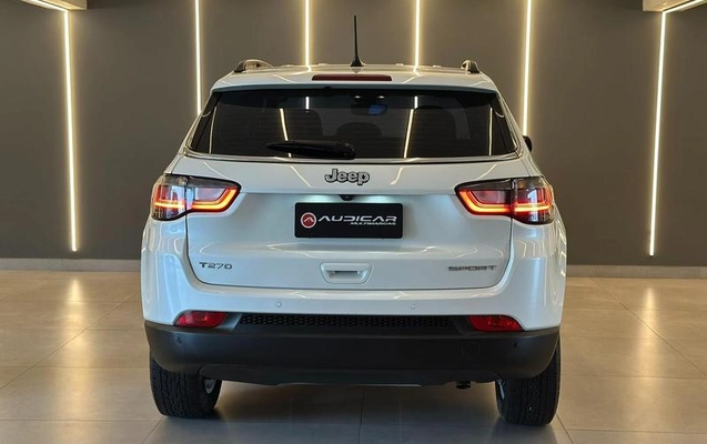 imagem-https://www.socarrao.com.br/sc-vehicle-images-prod/4393272/1792432665800-8452811_1_B_9a9abef589.jpeg