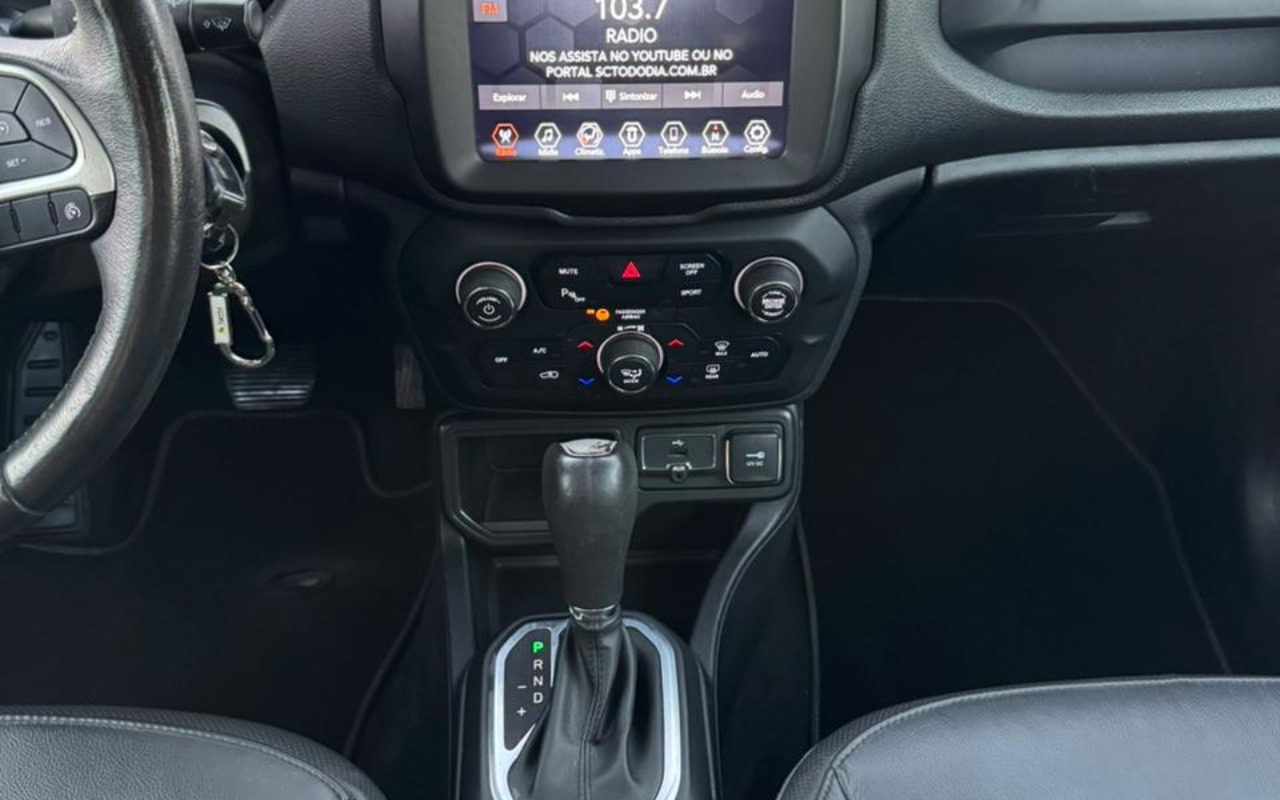 imagem-https://www.socarrao.com.br/sc-vehicle-images-prod/4393283/1792432711474-V2hhdHNBcHAgSW1hZ2UgMjAyNi0wNy0wMiBhdCAxNS4wNi40Ni5qcGVn.jpeg