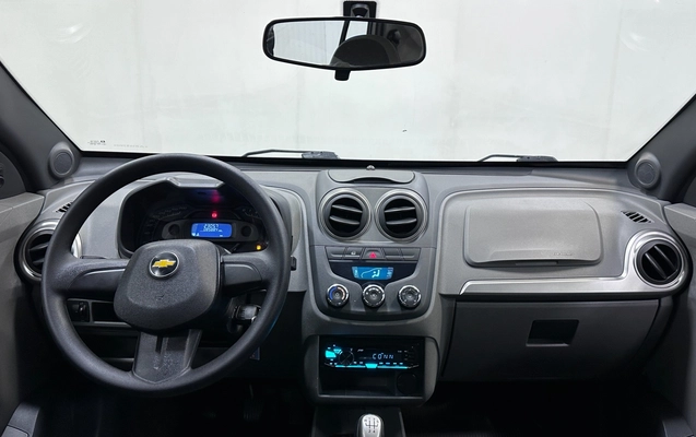 imagem-https://www.socarrao.com.br/sc-vehicle-images-prod/4393296/1792432798393-79143098-87fd-4c87-8fc4-60e66928ce2a.jpg