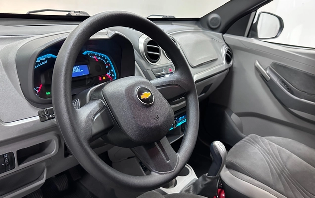 imagem-https://www.socarrao.com.br/sc-vehicle-images-prod/4393296/1792432798395-d3b0ec53-2ea8-4592-99df-540cfcb73d1c.jpg
