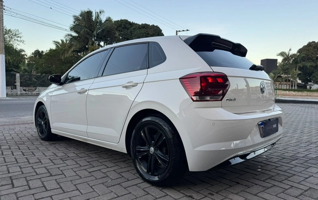 imagem-https://www.socarrao.com.br/sc-vehicle-images-prod/4393334/1792433159115-6e3cecf3-4321-401e-ae24-20d2729ac8fe.jpg