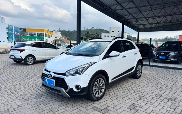 imagem-https://www.socarrao.com.br/sc-vehicle-images-prod/4393355/1792433302146-c076e95c-4cd2-4913-9f47-7a451b022bb7.jpg