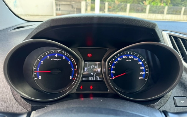 imagem-https://www.socarrao.com.br/sc-vehicle-images-prod/4393355/1792433302157-8c014399-3048-45d9-8aad-36acb37f49c4.jpg