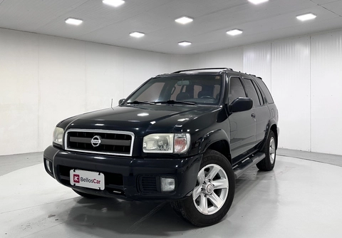 Nissan Pathfinder 2004 Preto — foto 1 de 3